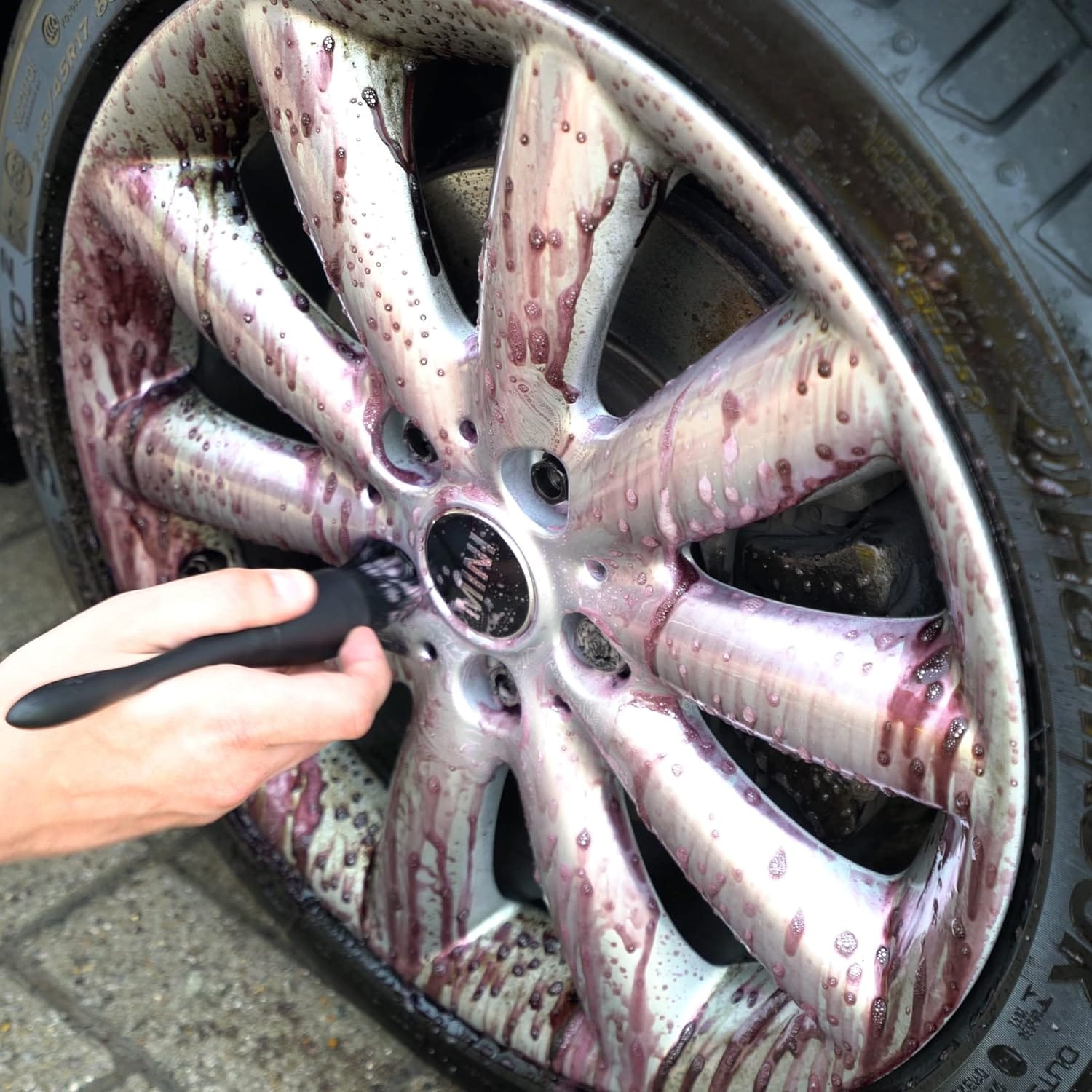 Meguiars Multi-Purpose Brush Medium