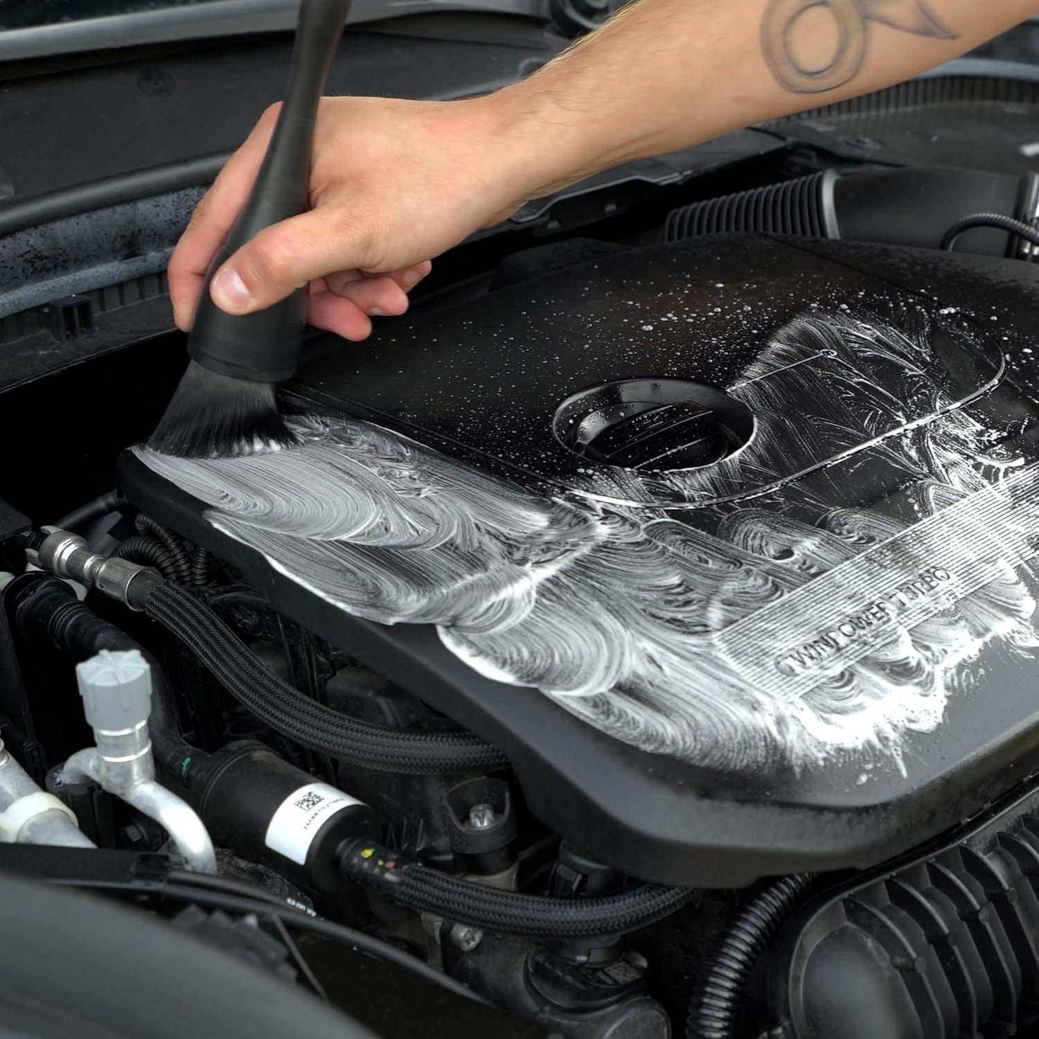 Meguiars Multi-Purpose Brush Medium
